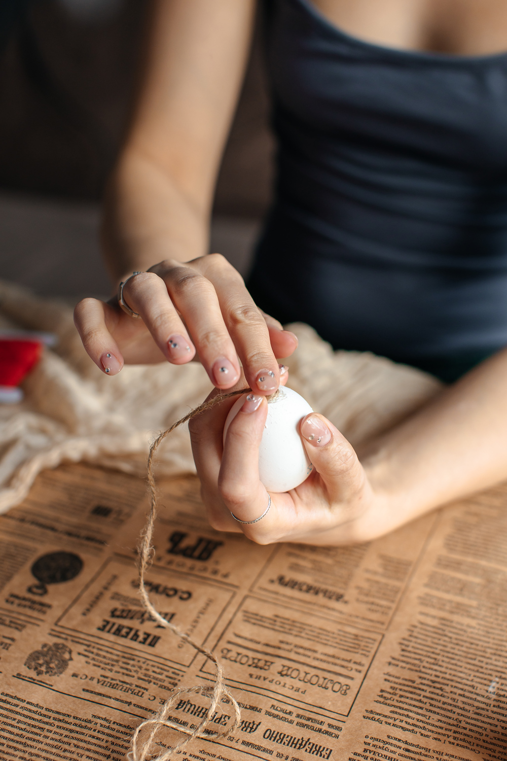 закрепляем джут на яйце