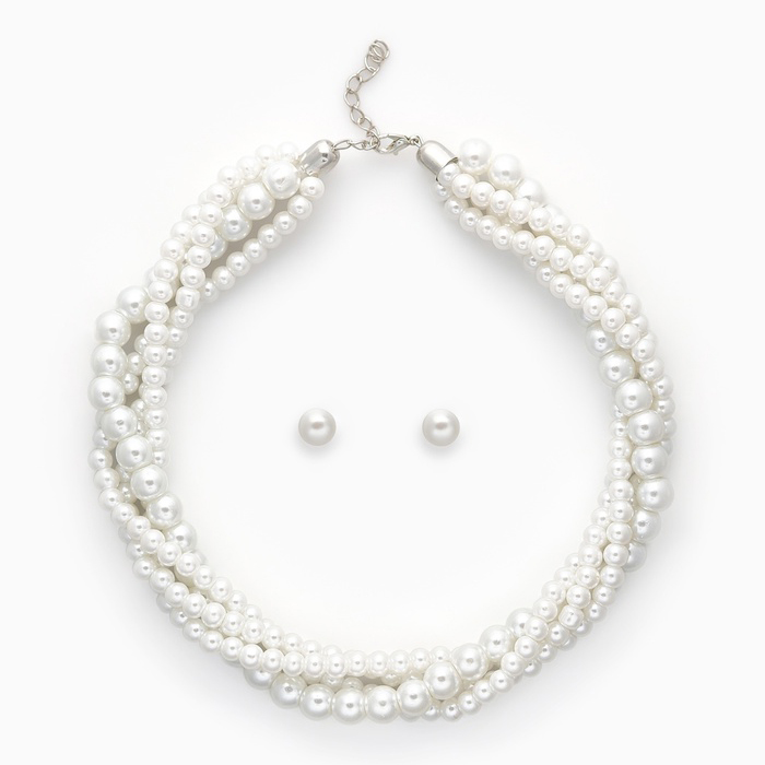 Серьги и бусы