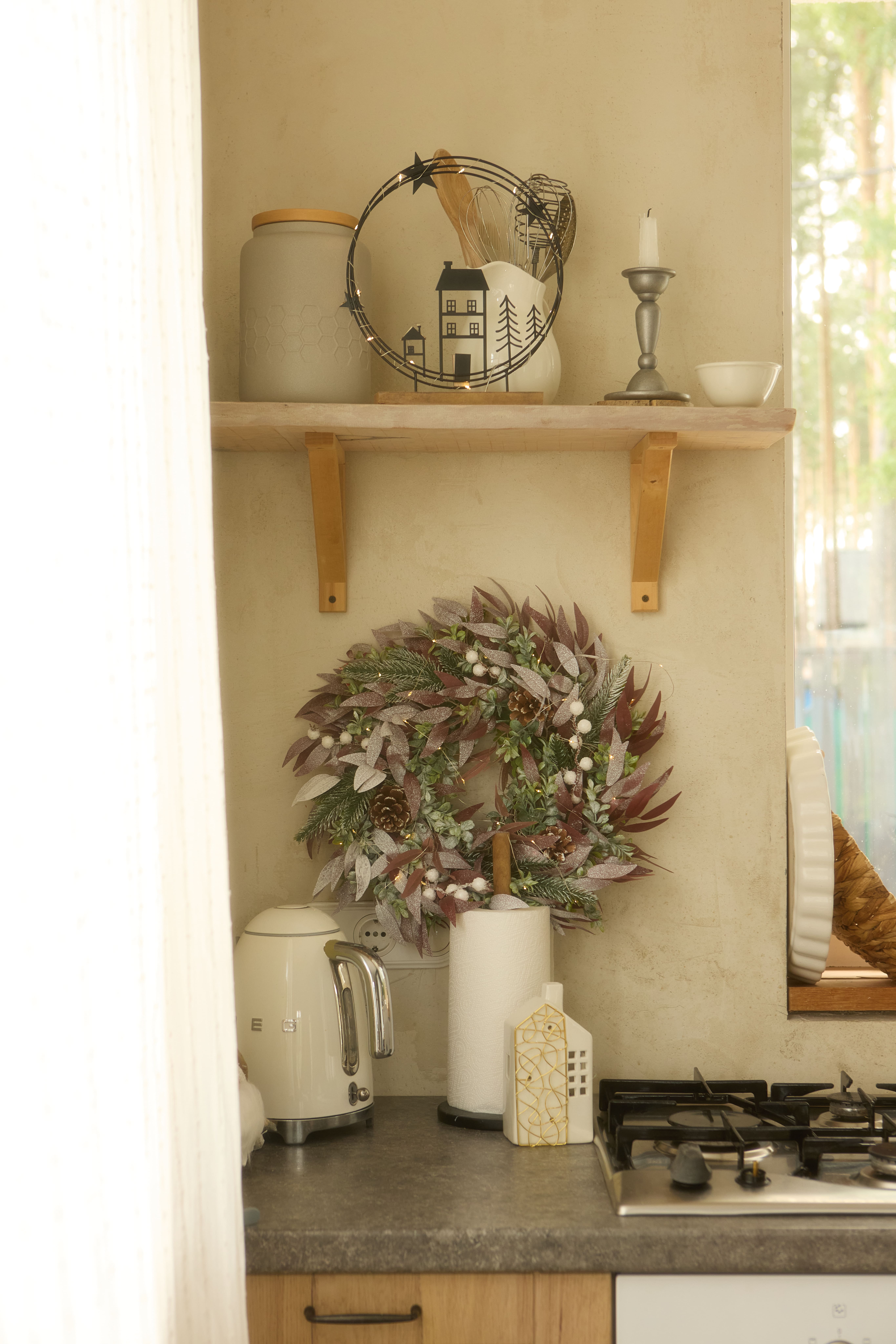 Новогодний венок в интерьере