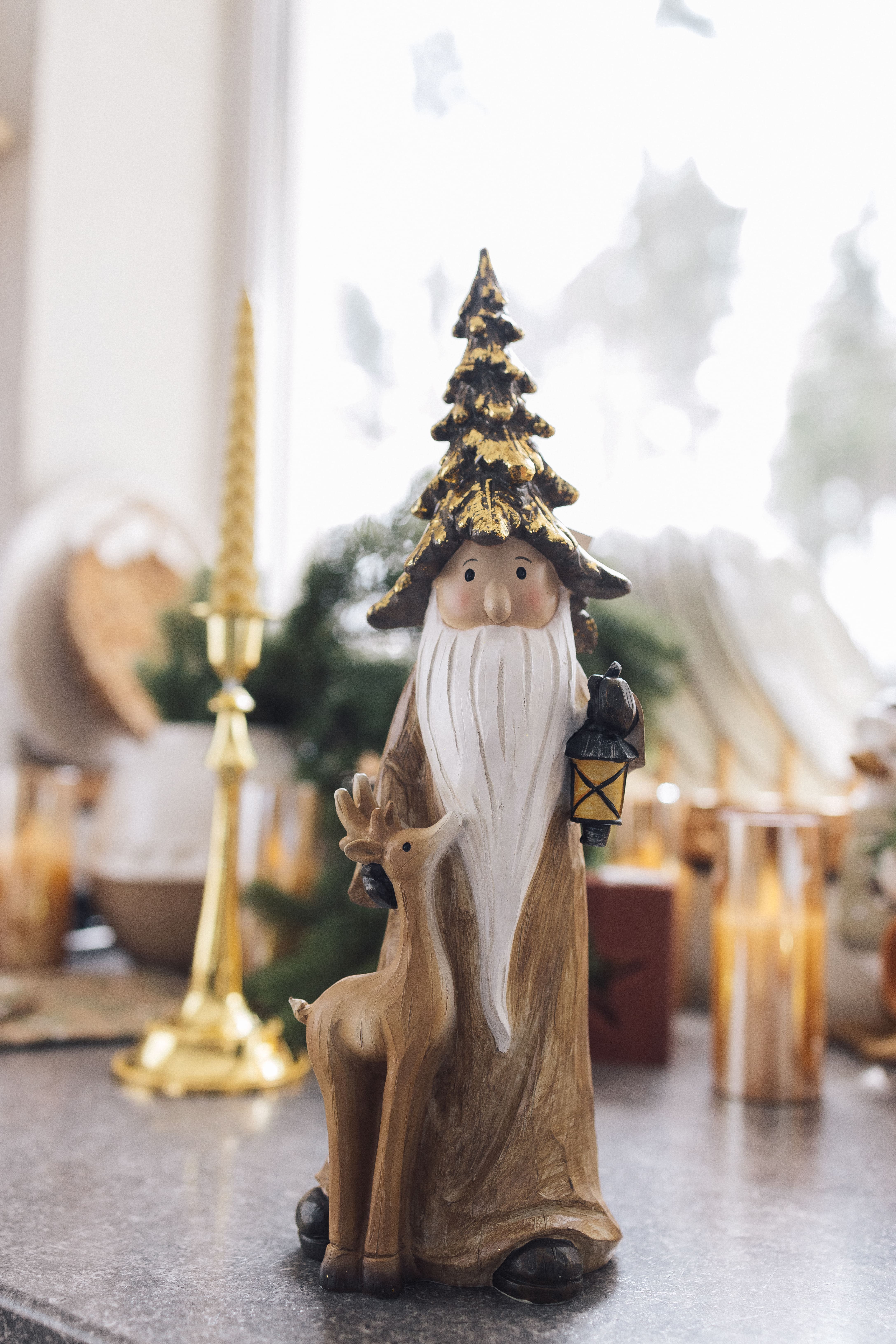 Новогодняя интерьерная фигурка