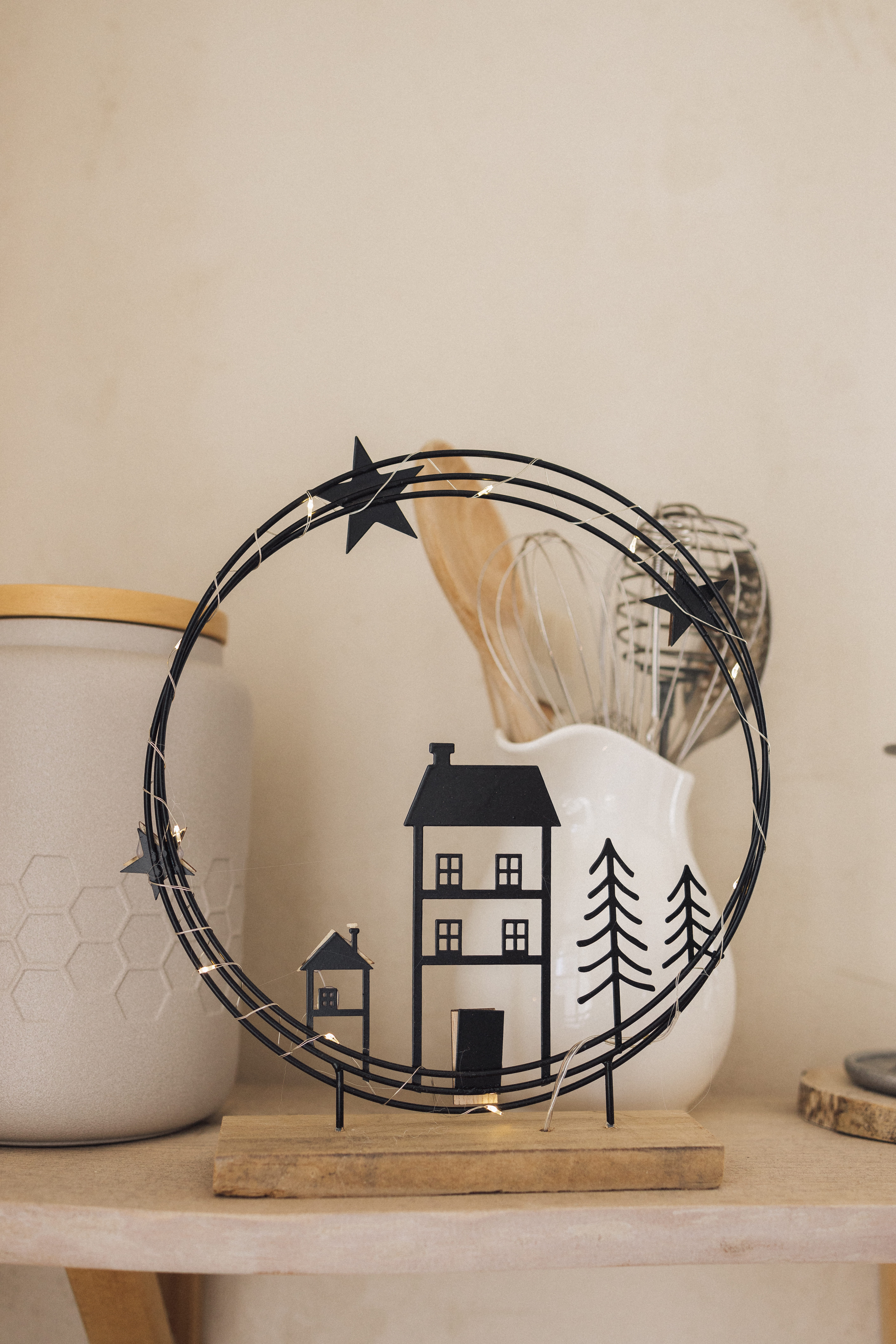 Статуэтка в интерьере