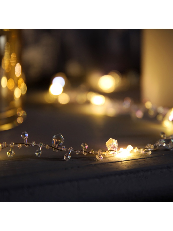 Гирлянда с кристаллами