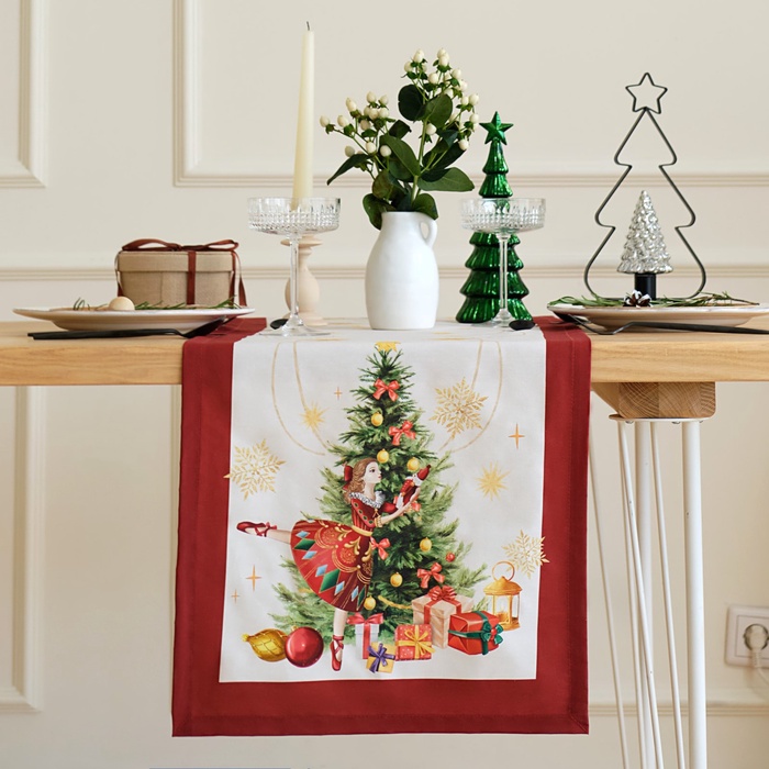 Новогодняя дорожка на стол
