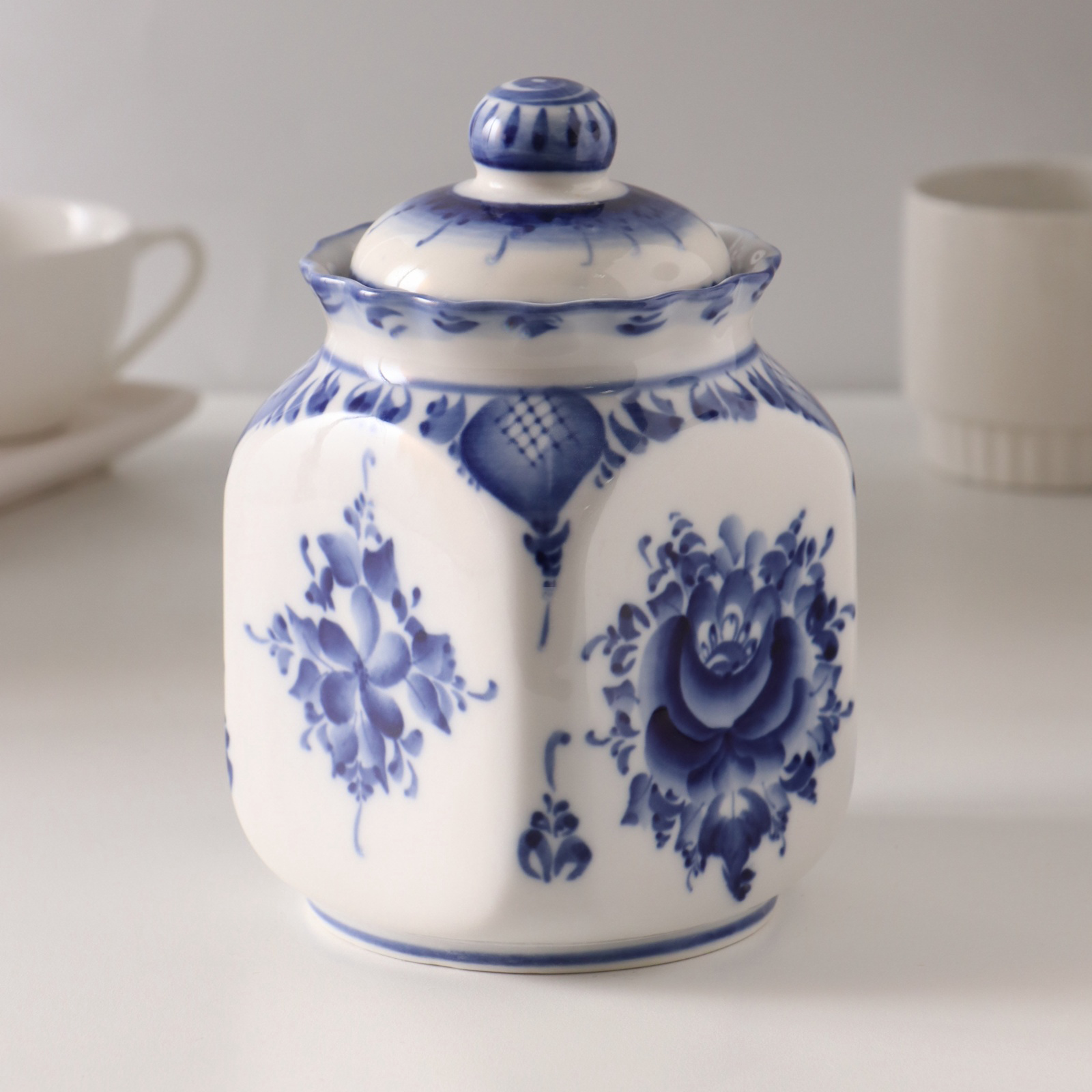 Банка для сыпучих продуктов