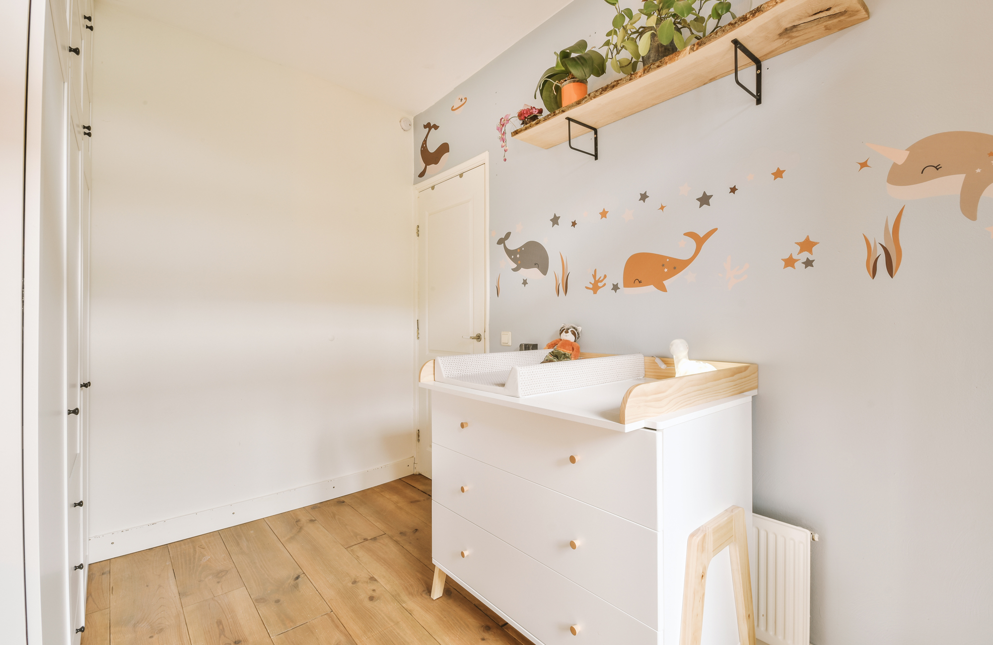 интерьерные наклейки