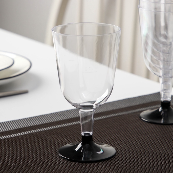 Бокал для вина