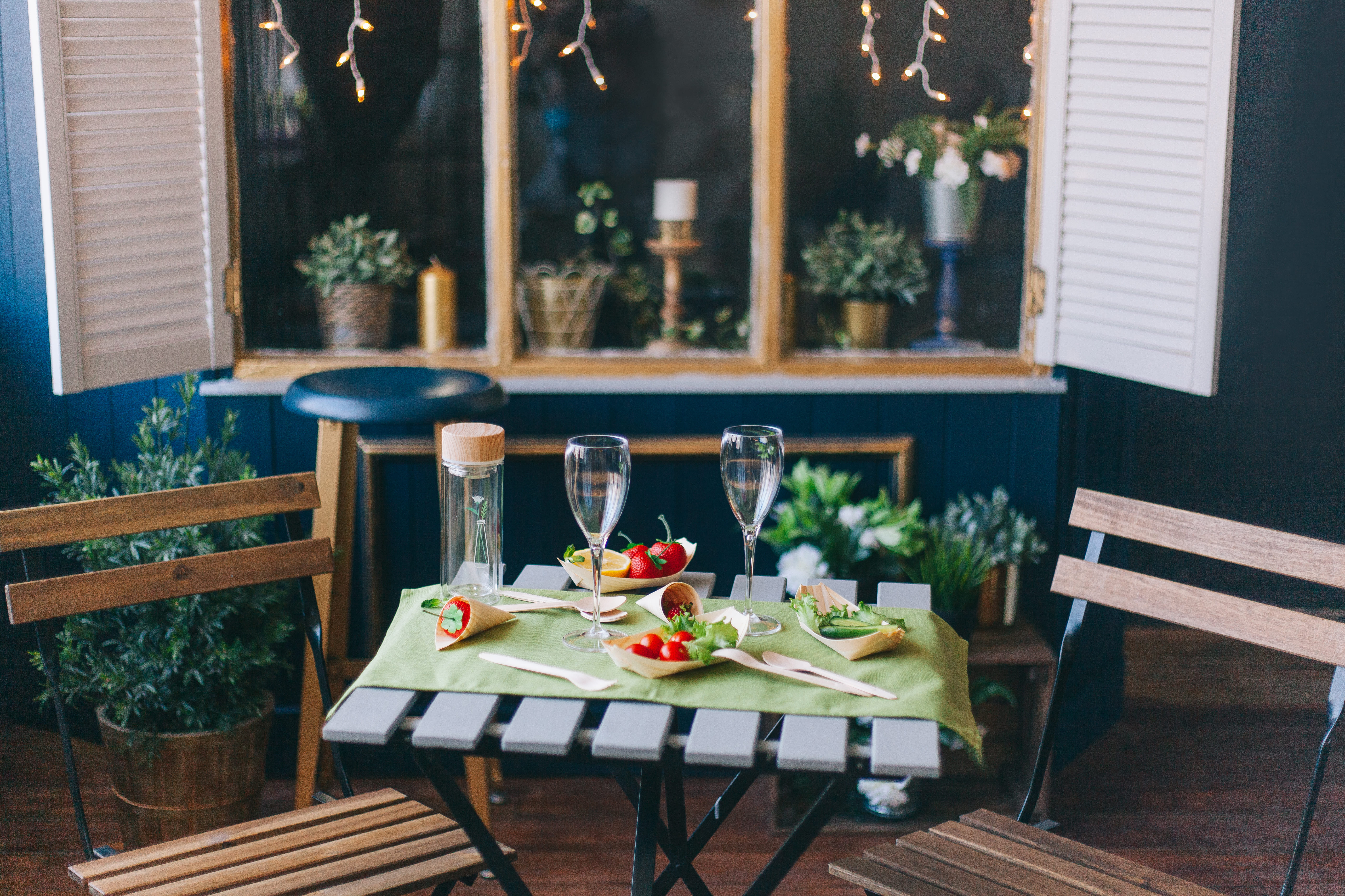 Сервировка одноразовой посудой