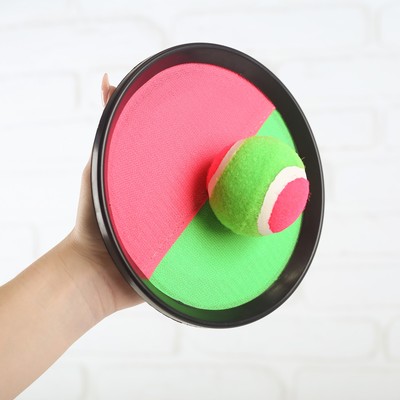 Тарелки-липучки с мячом