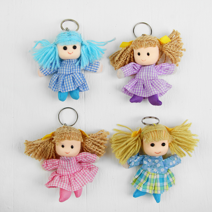 Мягкая игрушка-брелок "Кукла Модница", цвета МИКС