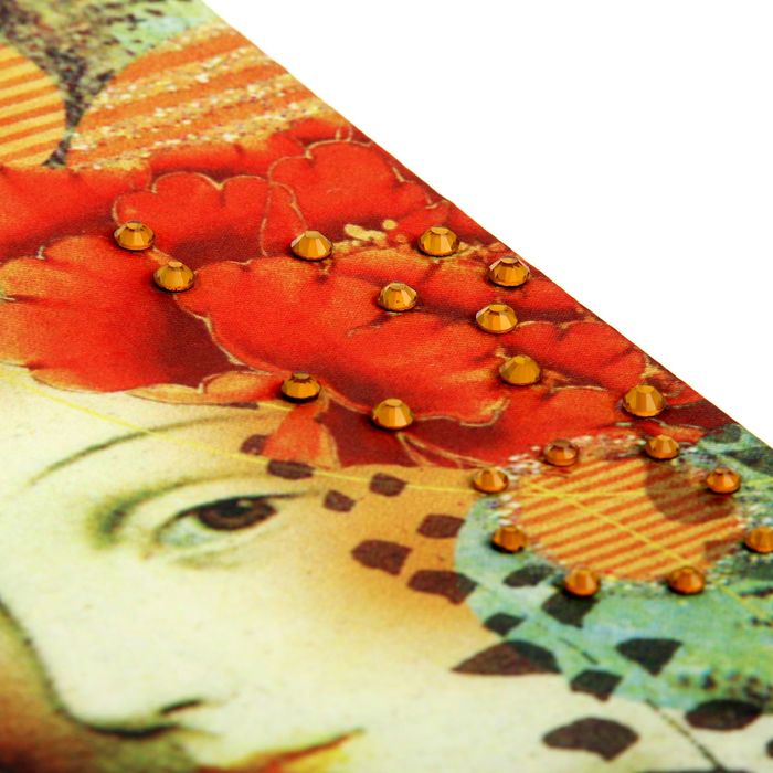 Сейф-книга шёлк "Образ девушки" со стразами