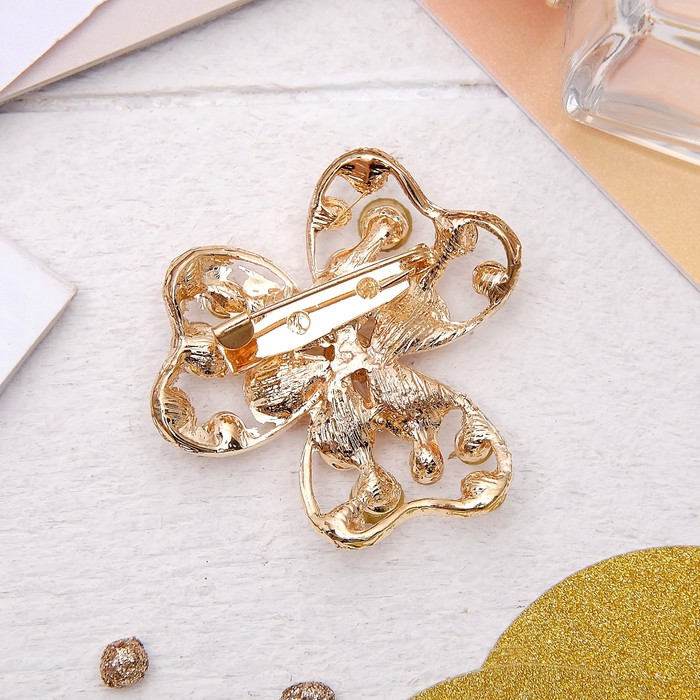 Брошь "Цветок", трилистник с жемчужиной, цвет белый в золоте