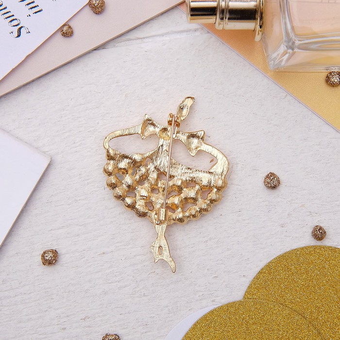 Брошь "Балерина", цветная в золоте