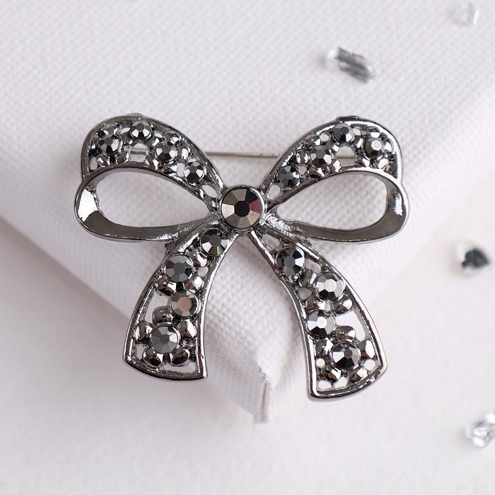 Брошь "Бант", цвет серый