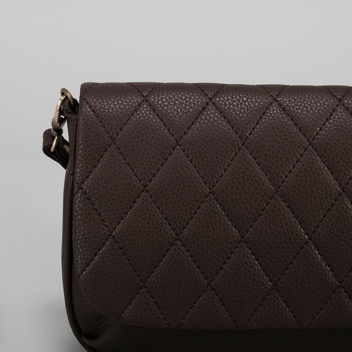 Сумка женская на клапане и молнии, 1 отдел, 1 наружный карман, длинный ремень, коричневый