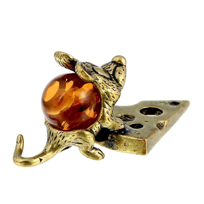 Сувенир "Мышь Ушастик с сыром"