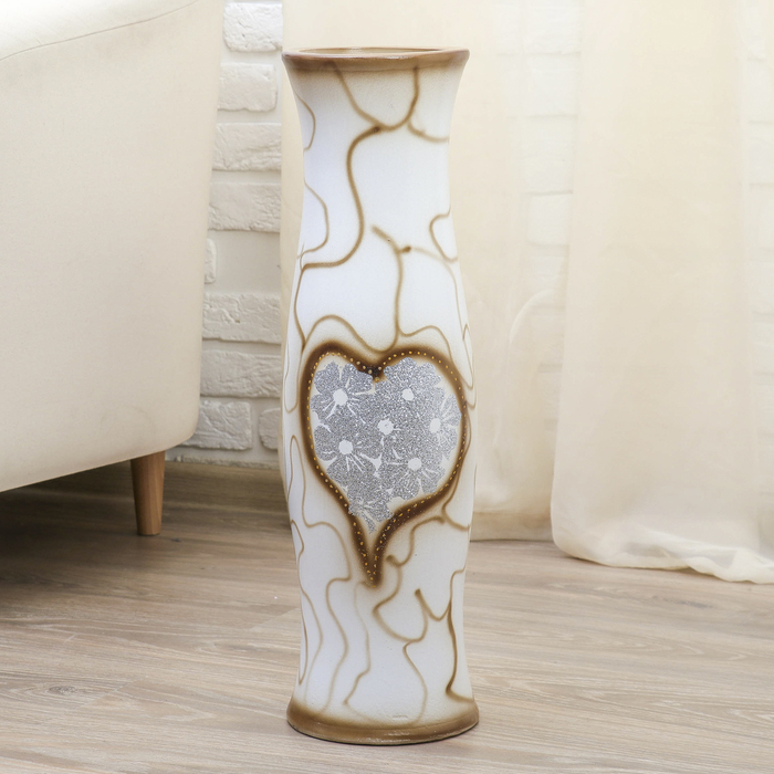 Ваза напольная "Сердце из цветов"