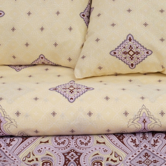 Постельное бельё "Этель" 1,5 сп., Орнамент, размер 143х215 см, 150х214 см, 70х70 см - 2 шт., 100% хлопок, бязь, 125 г/м2