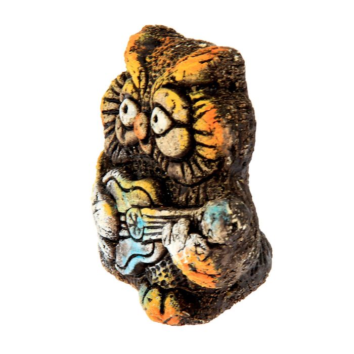 Сувенир из шамота "Сова с гитарой"