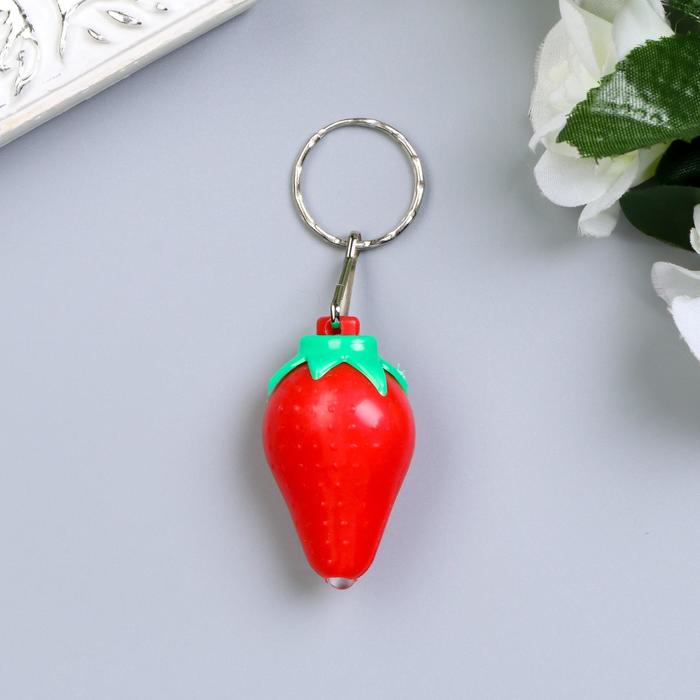 Фонарик свет на кольце "Клубничка" мигает МИКС