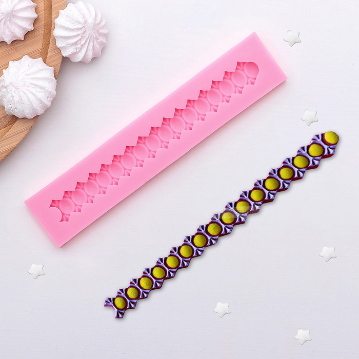 Молд 19х4х1 см "Колье"