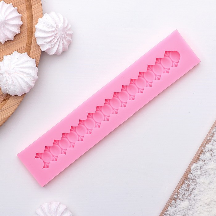 Молд 19х4х1 см "Колье"