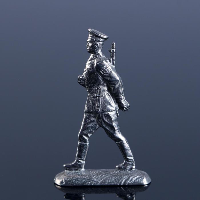 Оловянный солдатик "Пограничник в карауле"