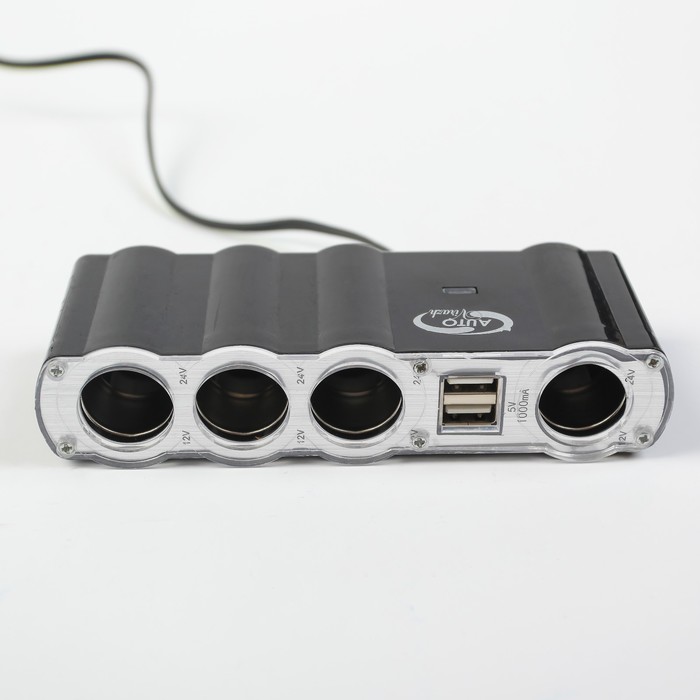 Разветвитель прикуривателя Autovirazh AV-4004 4 выхода + 2 USB.