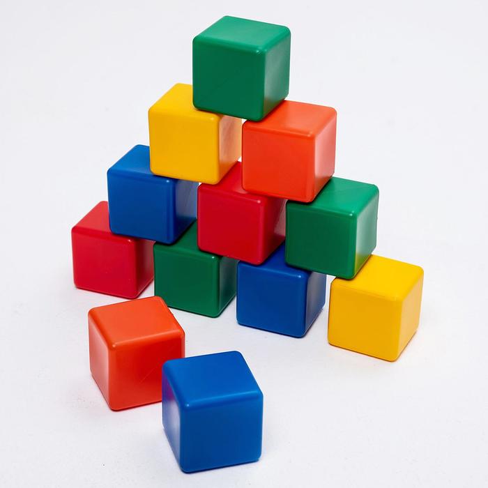цена Набор цветных кубиков, 6 × 6 см, 12 штук