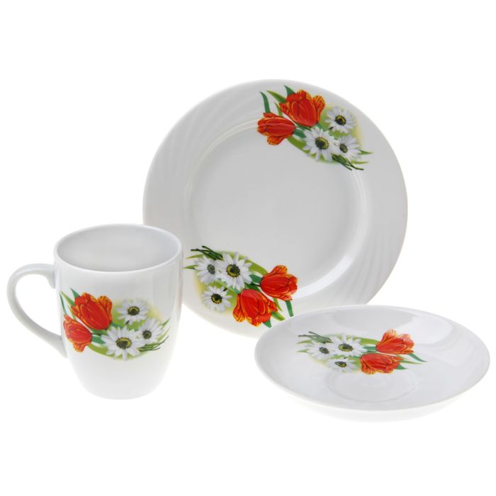 Набор подарочный "Трио. Ромашка с тюльпаном", 3 предмета: кружка 300 мл, блюдце 15 см, тарелка 17,5 см