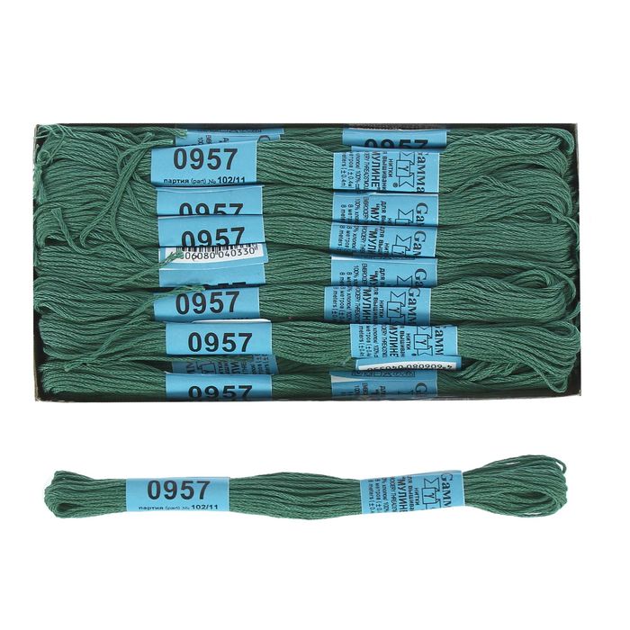 Мулине, №0957, 8±1м, цвет серо-зелёный