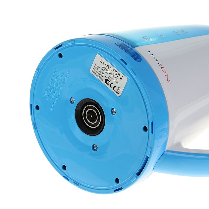 Чайник электрический LuazON LPK-1705, 2200 Вт, 1.7 л, бело-синий