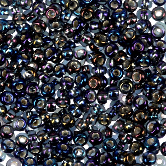 Бисер "GAMMA" круглый 10/0 (Е582 серый)