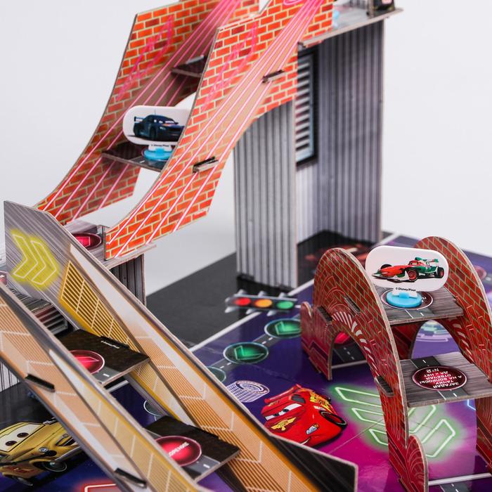 Игра бродилка 3D "Трасса чемпионов", Тачки