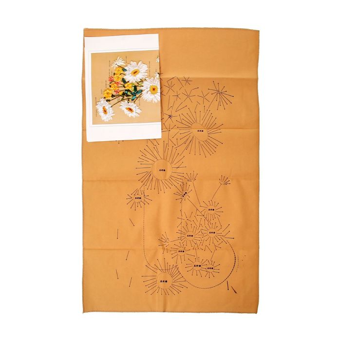 Набор для вышивания лентами "Ромашки в вазе" размер основы 80*50