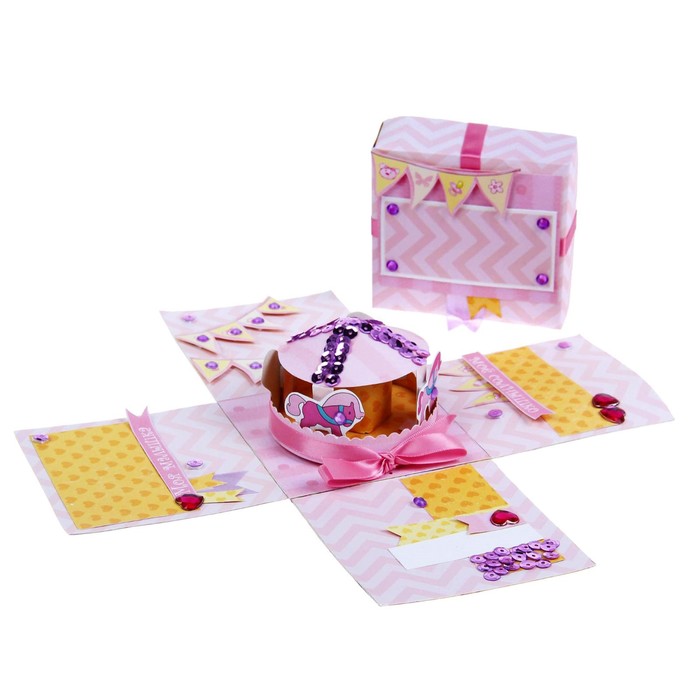 Коробочка с пожеланиями своими руками "Карусель" розовая, 3 листа с элементами + декор