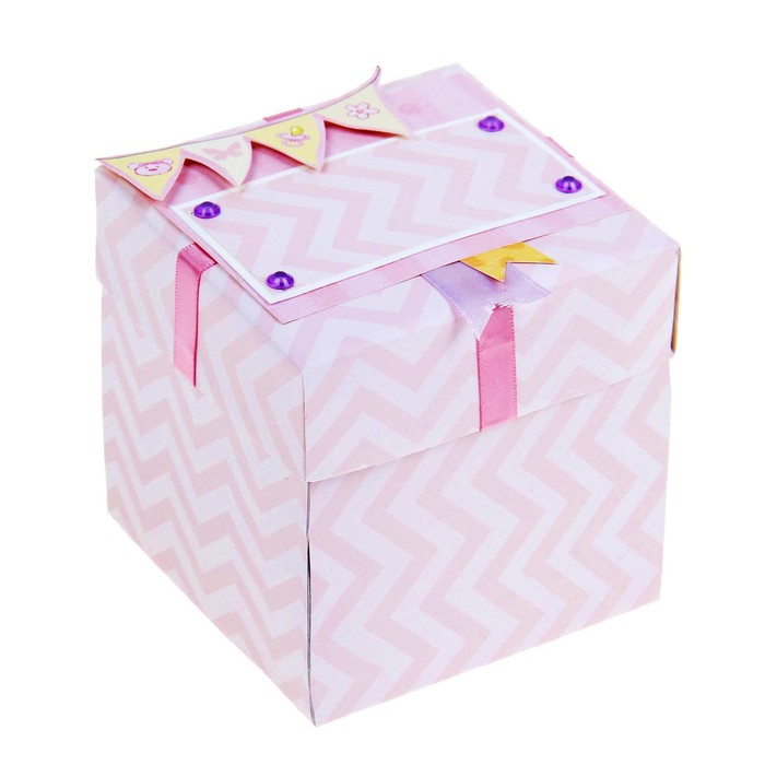 Коробочка с пожеланиями своими руками "Карусель" розовая, 3 листа с элементами + декор