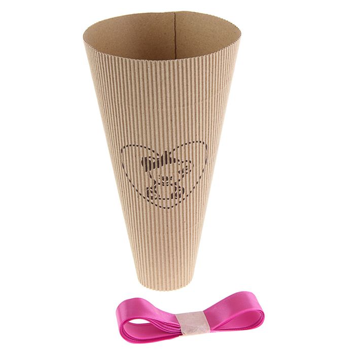 Конус для цветов "С любовью!" с печатью, розовый, 16 х 26 см