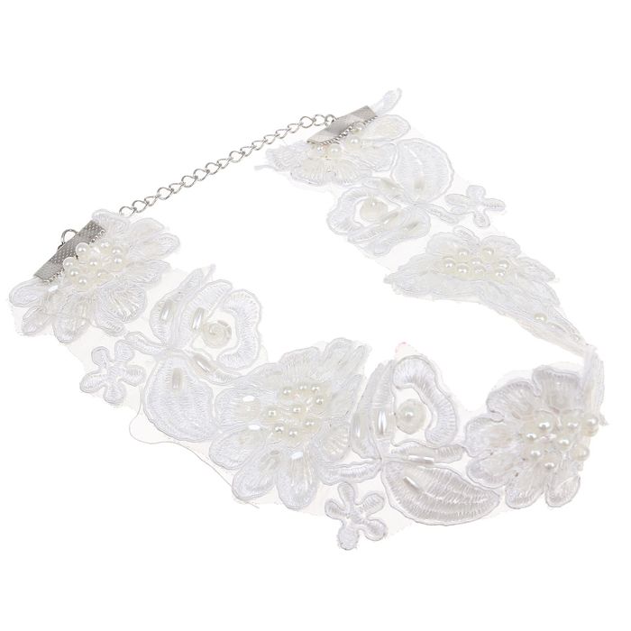 Чокер "Цветочки Wedding" цвет белый