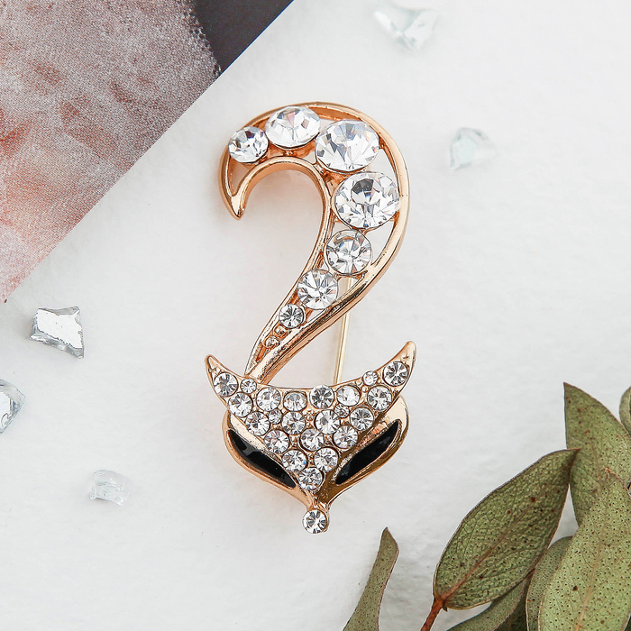 Брошь "Лиса" цвет чёрно-белый в золоте