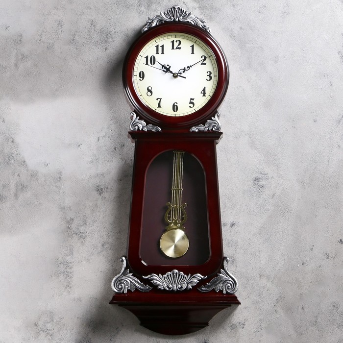 Часы настенные с маятником "Серия Элея. Трапеция", под дерево, циферблат круглый, серебристые узоры лепнина