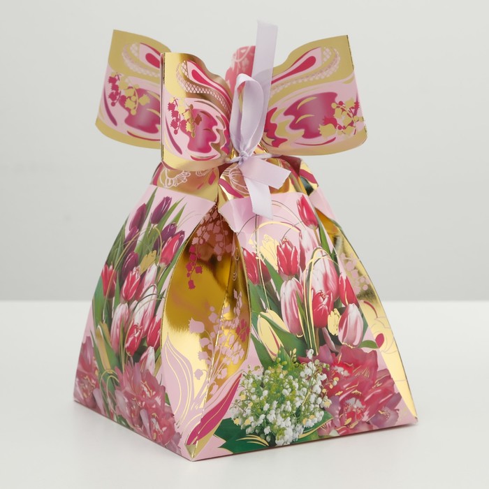 Подарочная коробка "Комплимент", трюфель, сборная, 15 х 15 х 25 см, микс