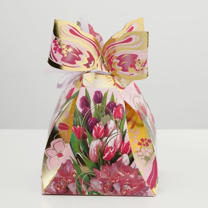 Подарочная коробка "Комплимент", трюфель, сборная, 15 х 15 х 25 см, микс