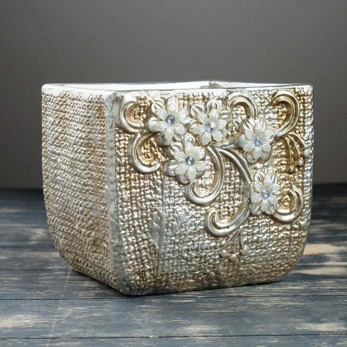 Кашпо "Цветы" квадратное, серебро