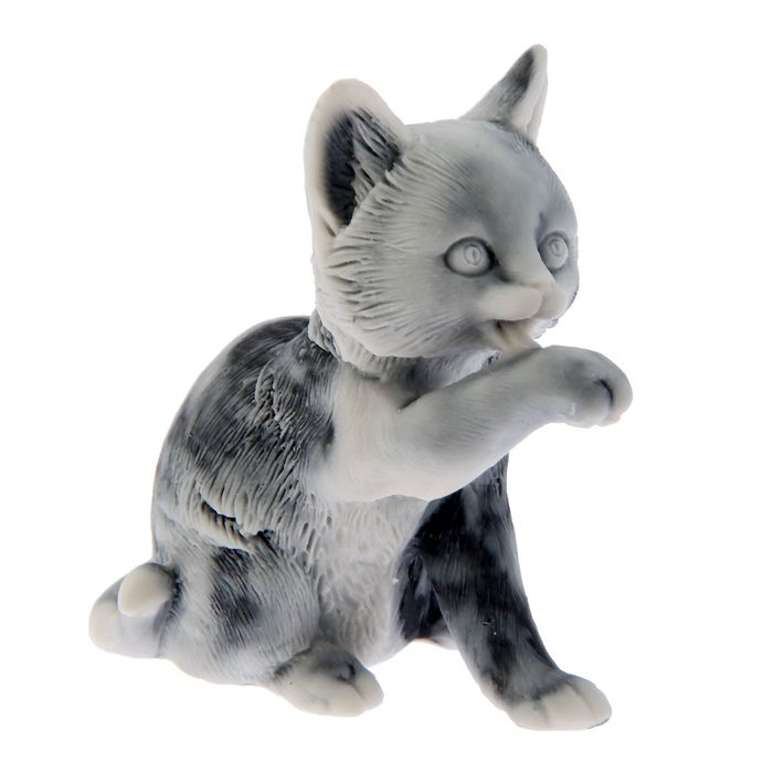 Сувенир "Котёнок умывается"