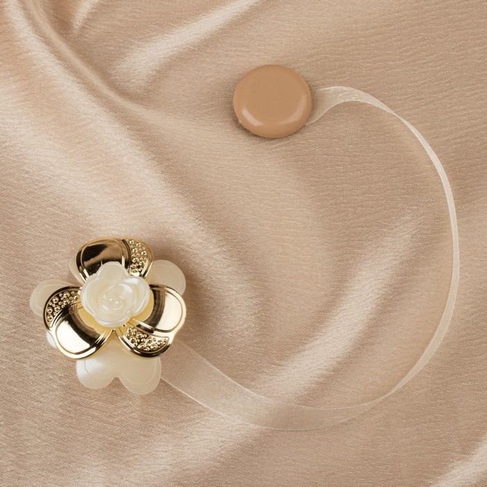 Подхват для штор на ленте "Роза с золотыми лепестками", d=6см, цвет бежевый