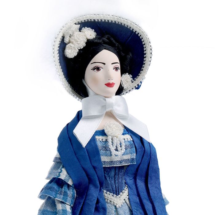 Сувенирная кукла "Дама в светском костюме 1-ой пол.19 в. Пушкинская эпоха"