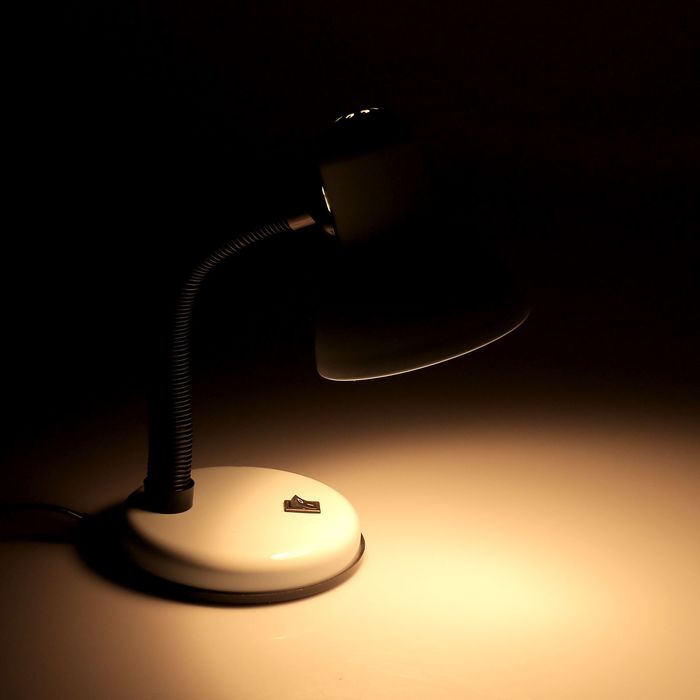 Светильник настольный "Глория", белый