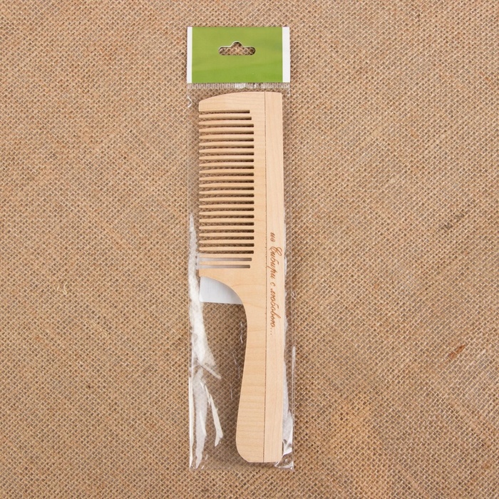 Расческа деревянная с ручкой