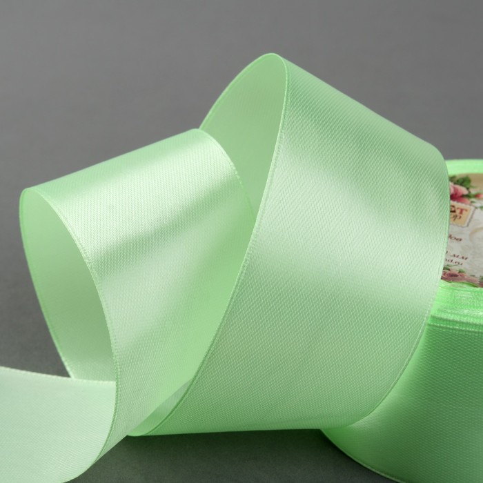 Лента атласная, 40мм, 23±1м, №131, цвет бледно-зелёный