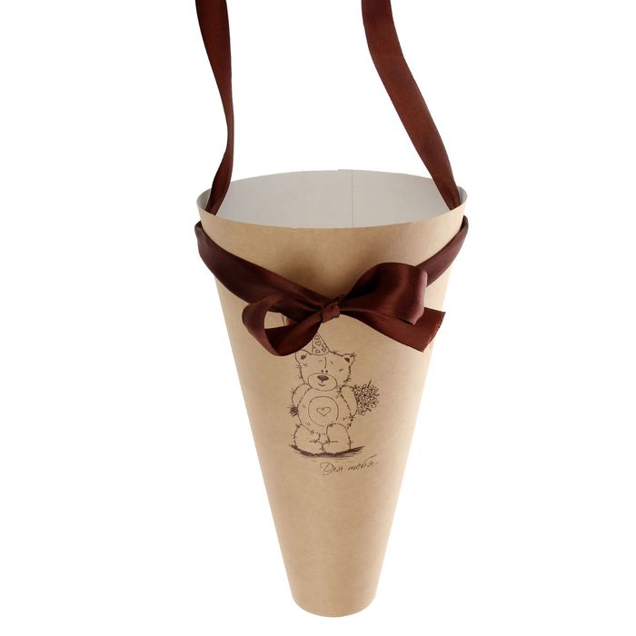 Конус для цветов "Мишутка" крафт гладкий, 16 х 26 см